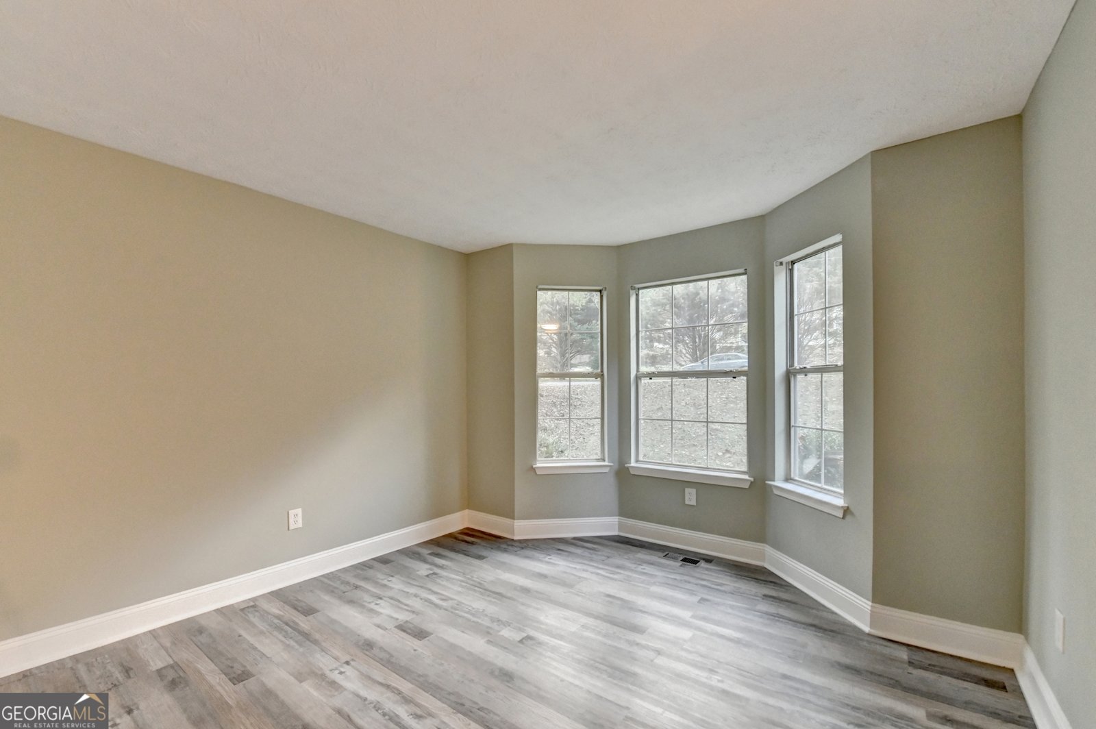 3948 Old Lantern Drive Lithonia - 1