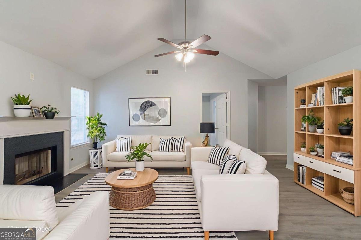 6593 Pole Creek Drive Lithonia - 2