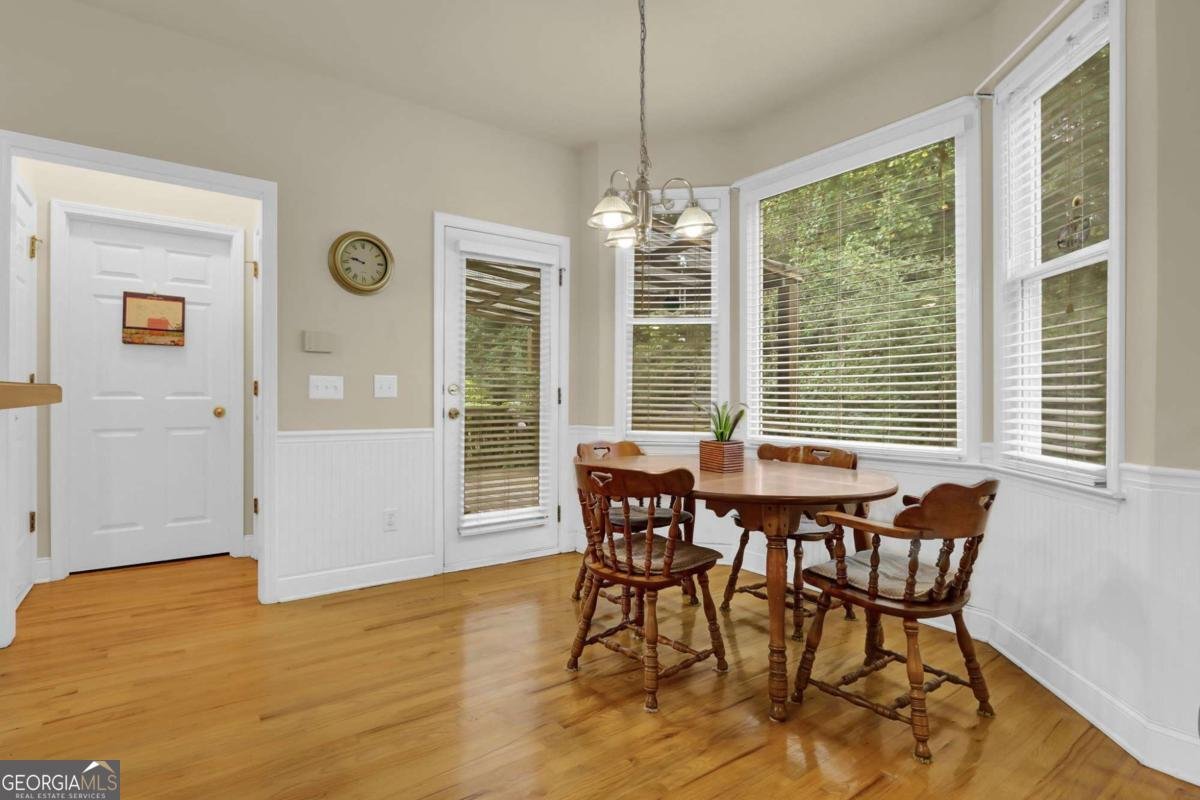 358 Rhodes House Court Suwanee - 10