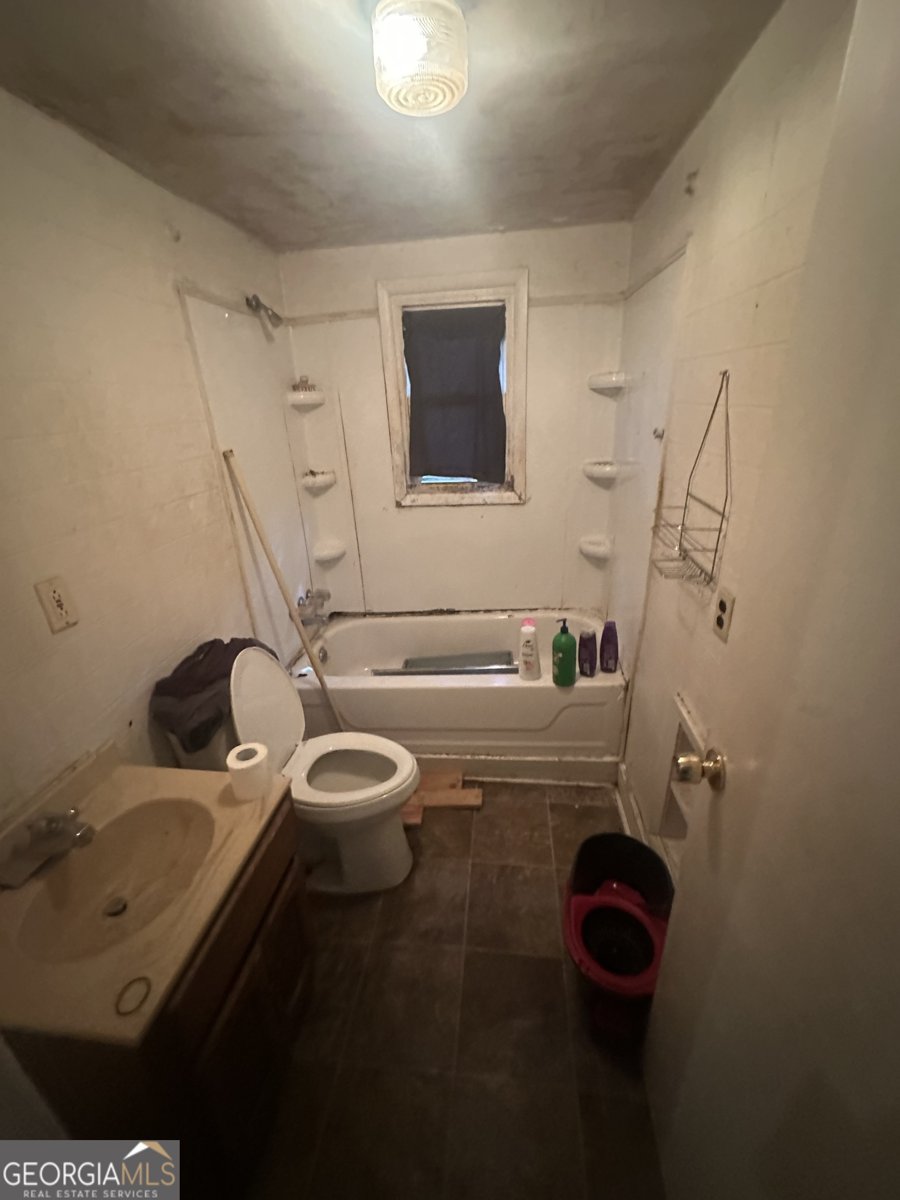 436 Oak Street Jackson - 4