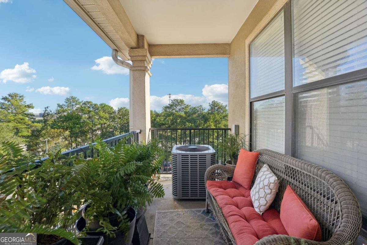 799 Hammond Drive Atlanta - 12