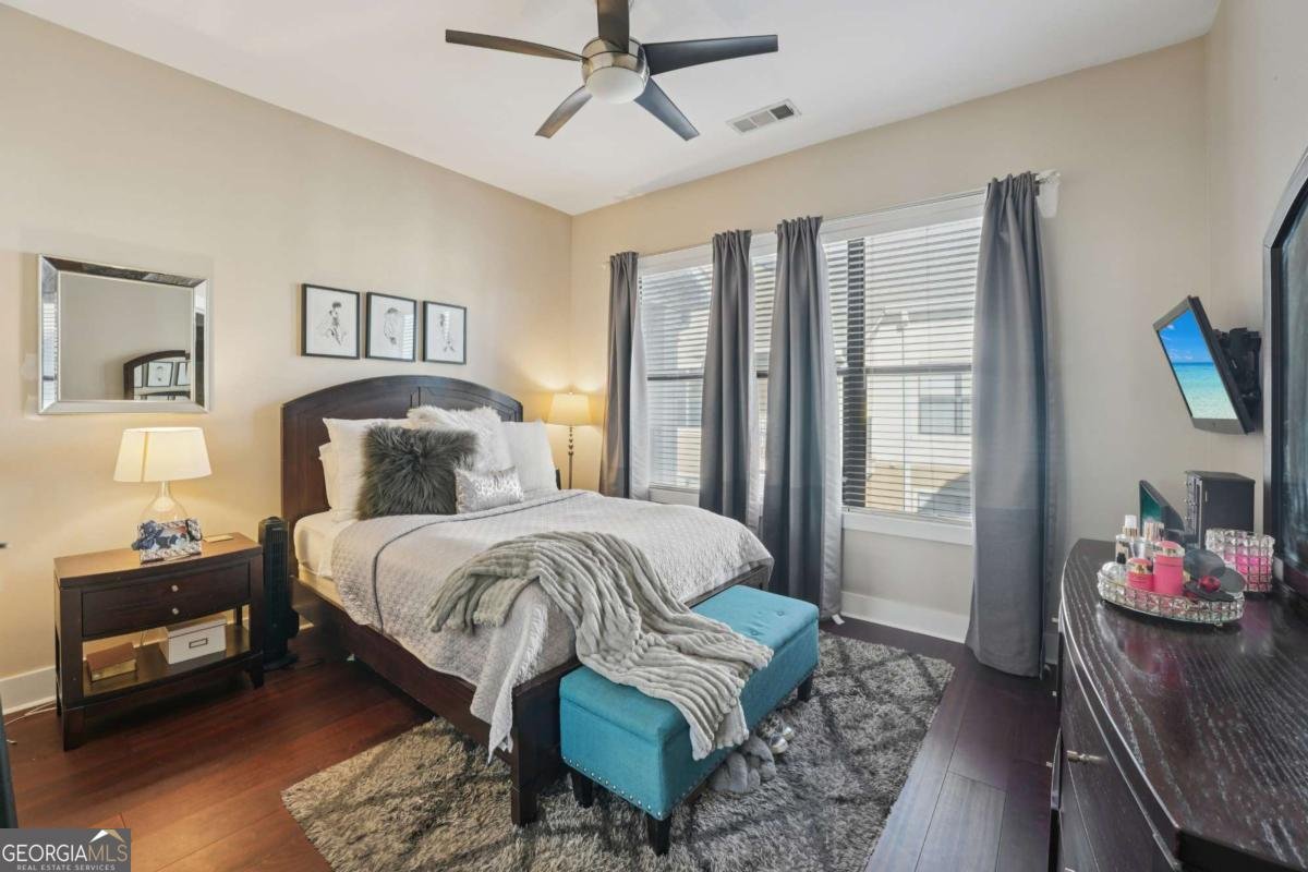 799 Hammond Drive Atlanta - 2