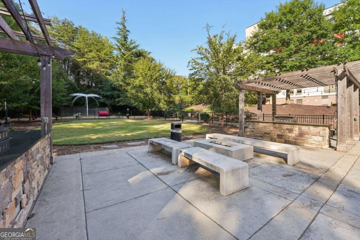 799 Hammond Drive Atlanta - 37