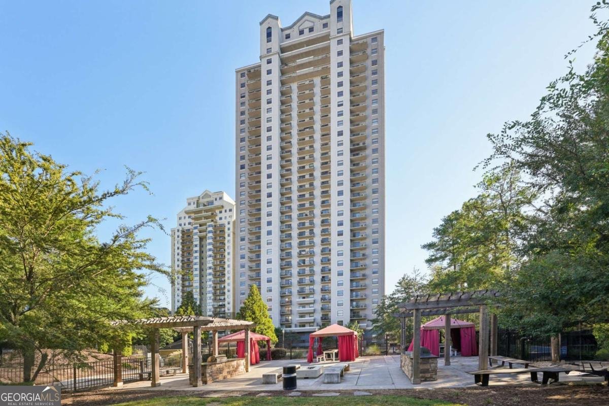 799 Hammond Drive Atlanta - 39