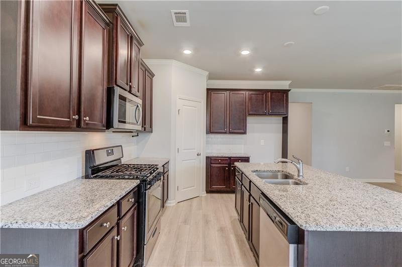 274 Brighton Park Circle Hoschton - 12