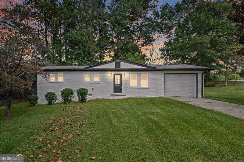 5961 John Street Austell - 1