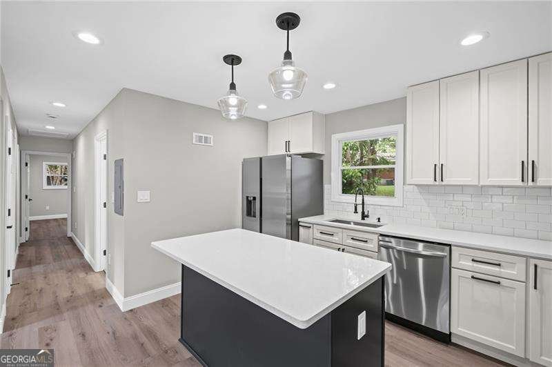 5961 John Street Austell - 12