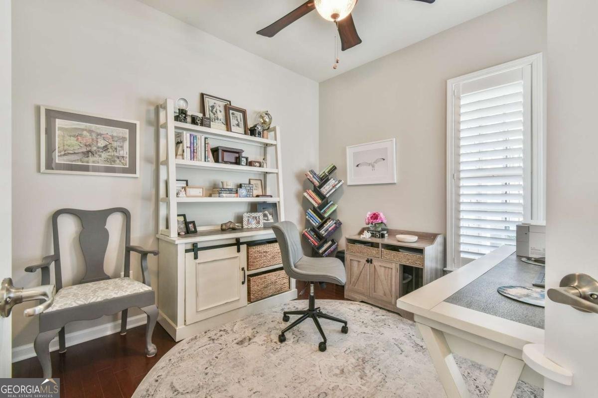 6525 Bradford Court Hoschton - 6