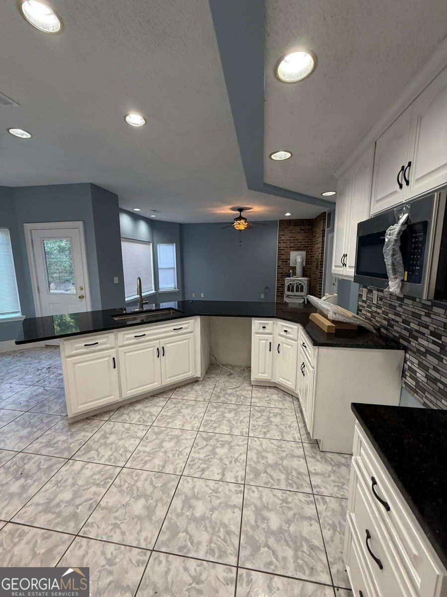 2337 Hollonville Road Brooks - 1