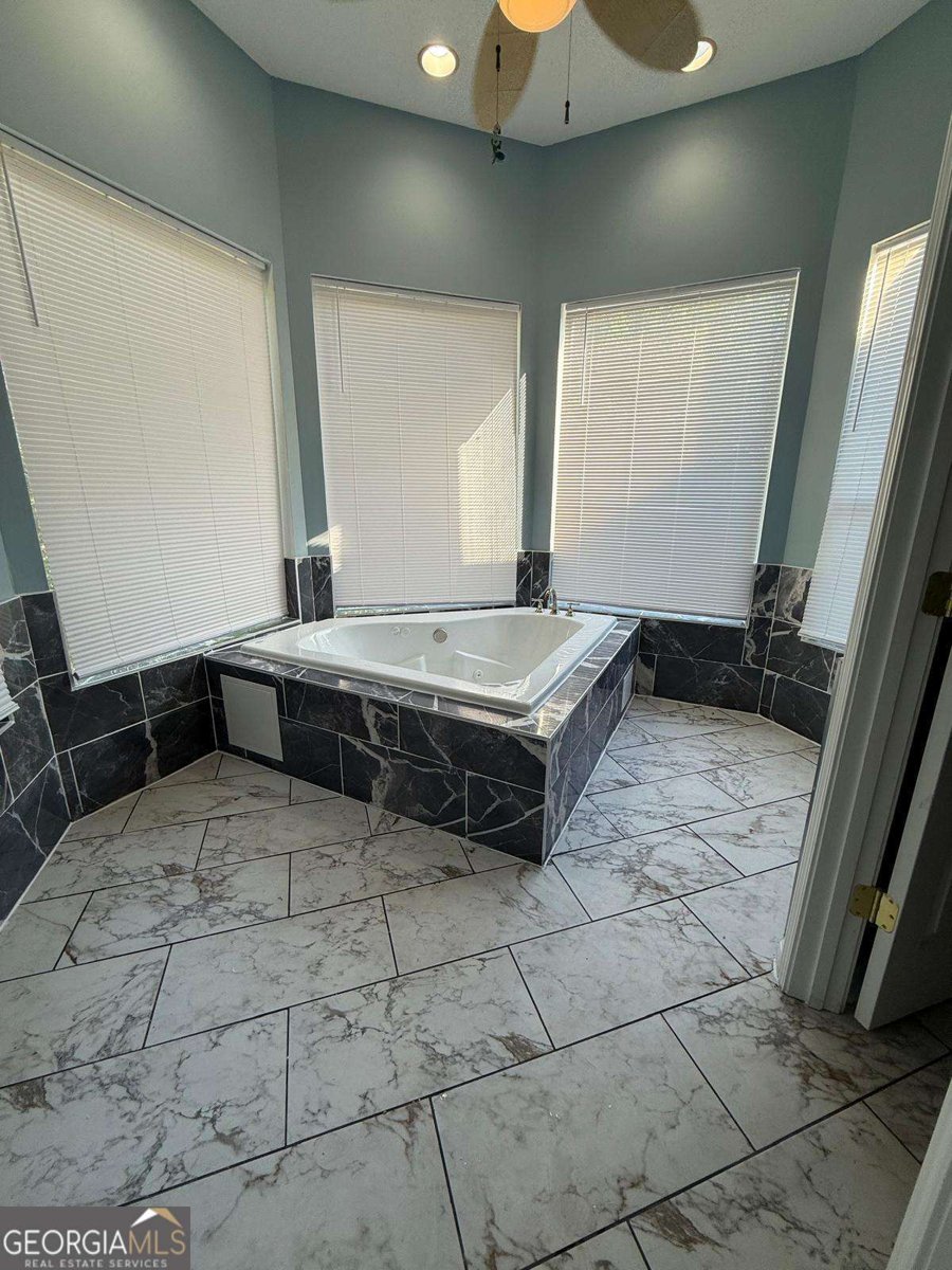 2337 Hollonville Road Brooks - 23