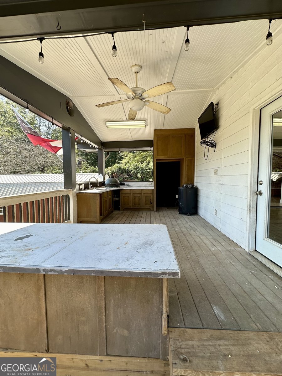 2735 Sandy Creek Circle Loganville - 34