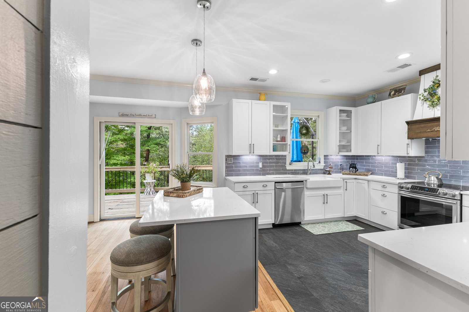 9395 Edgewater Drive Gainesville - 21