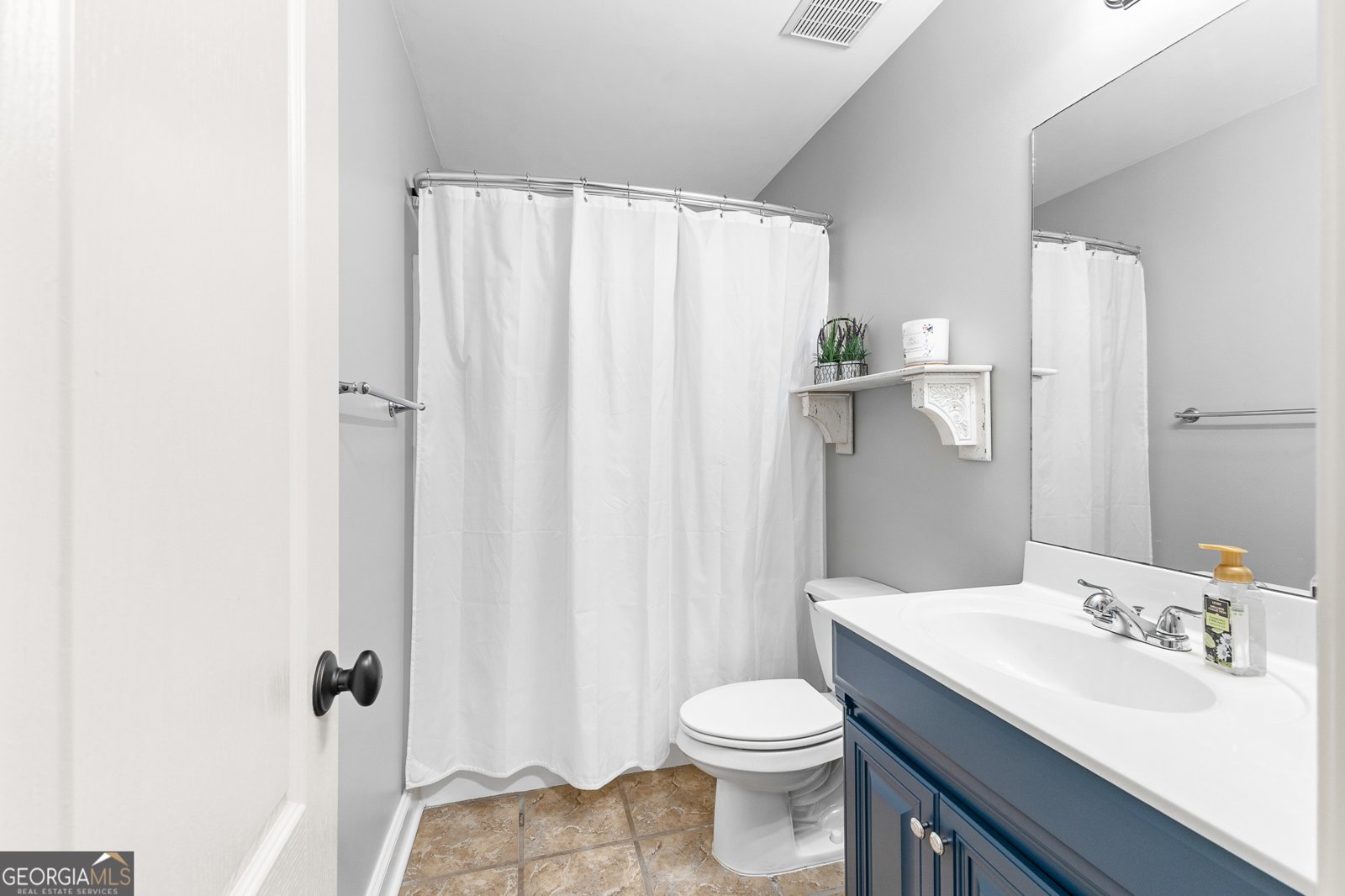 9395 Edgewater Drive Gainesville - 33