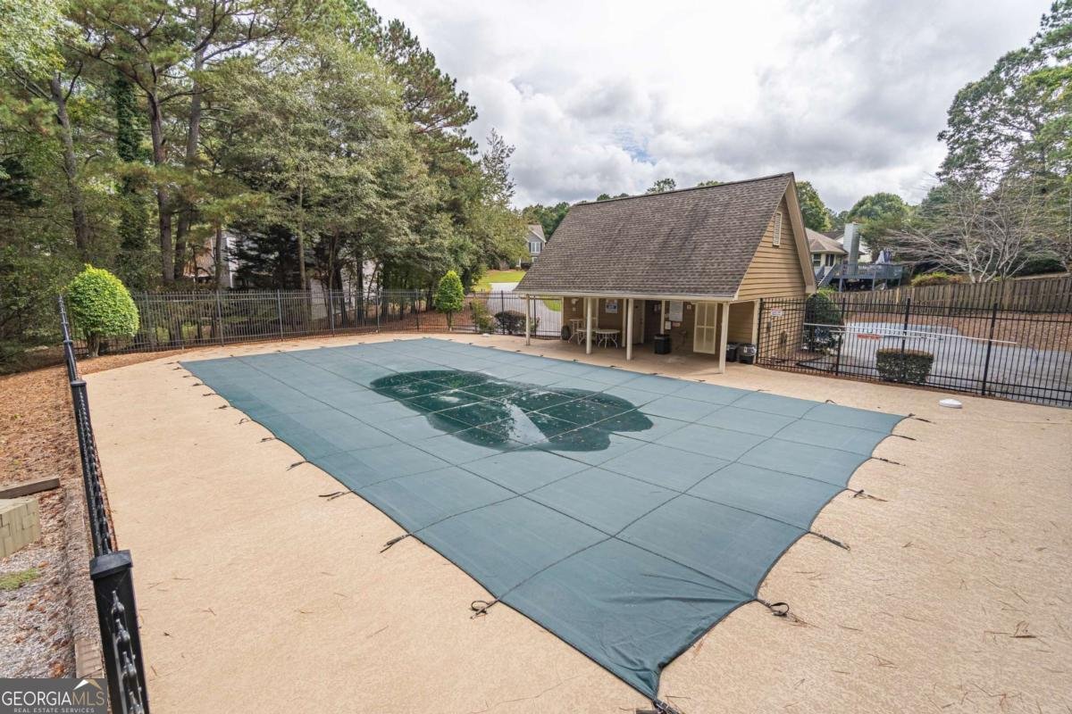 3375 Pierce Arrow Circle Suwanee - 33