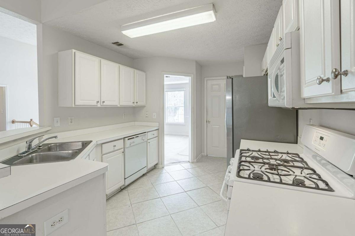 3375 Pierce Arrow Circle Suwanee - 7