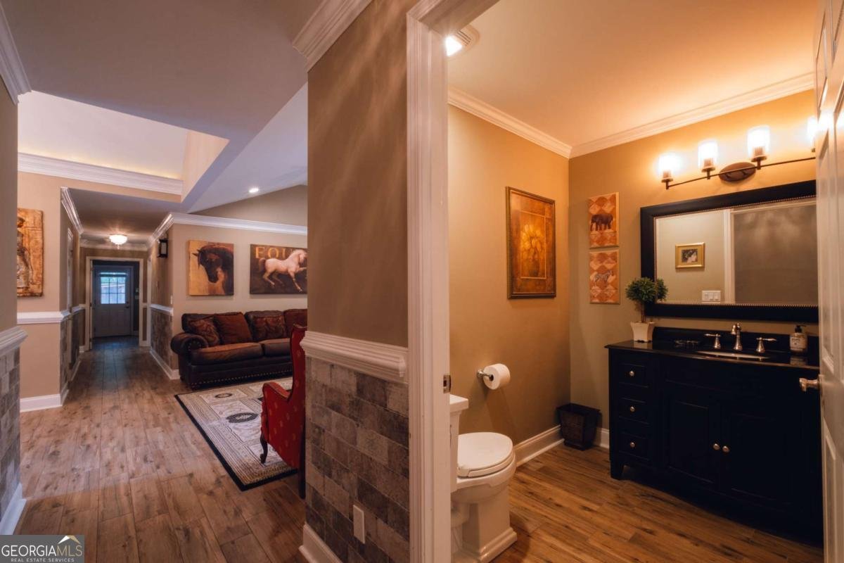 1552 Catherine Court Suwanee - 22