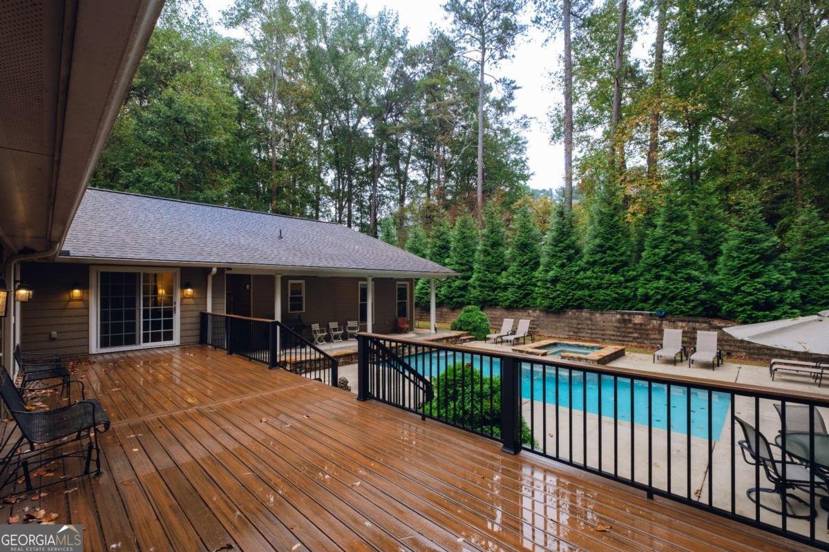 1552 Catherine Court Suwanee - 40