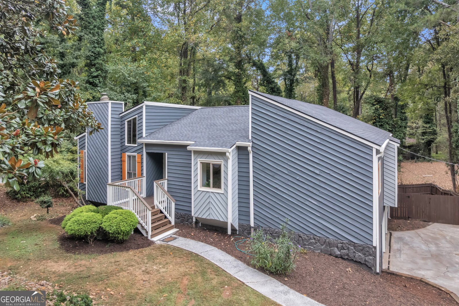 766 Lost Creek Circle Stone Mountain - 2