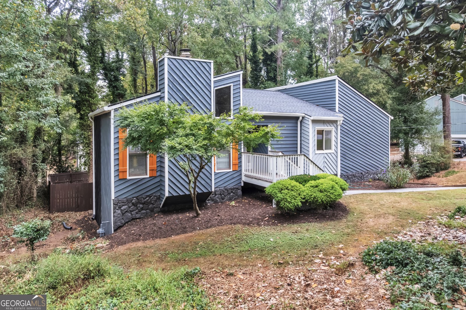 766 Lost Creek Circle Stone Mountain - 3