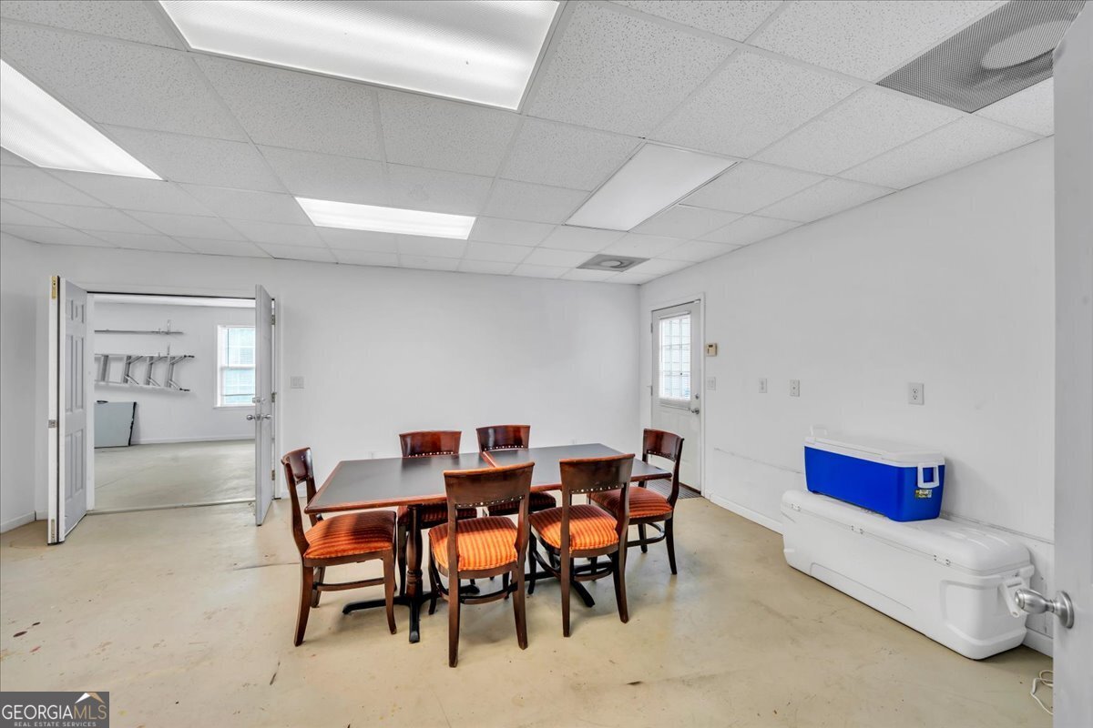 605 Dodds Walk Macon - 40