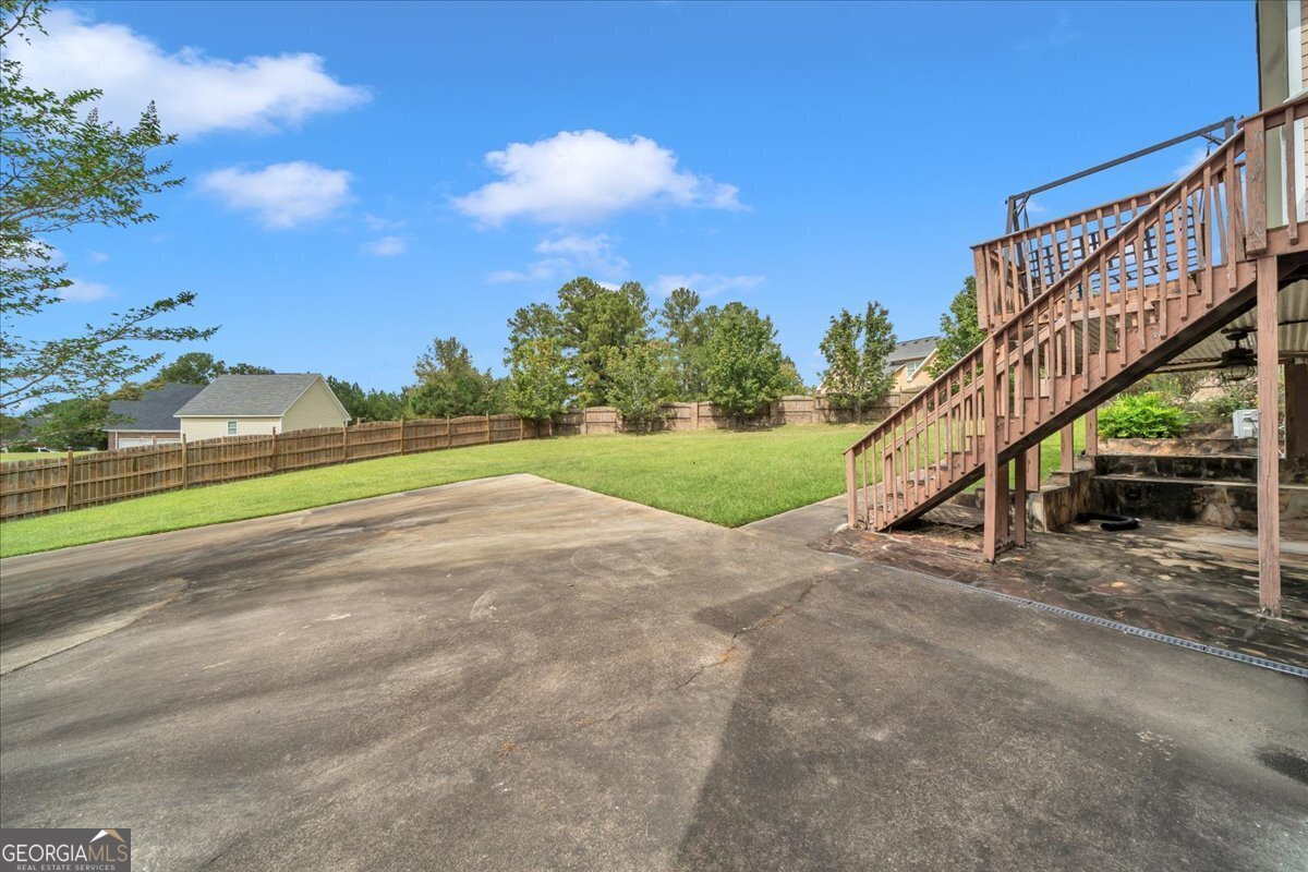 605 Dodds Walk Macon - 45