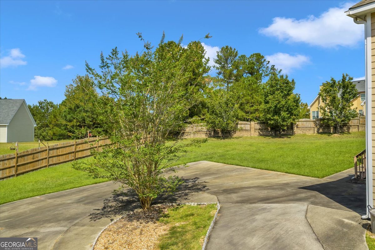 605 Dodds Walk Macon - 64