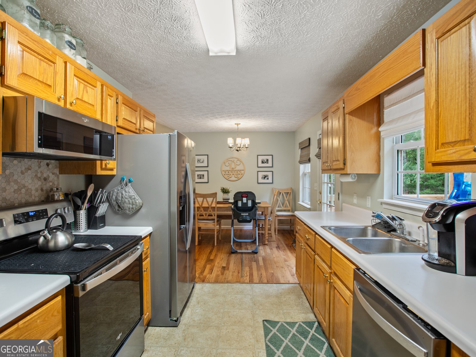 131 Robinhood Drive Cleveland - 13