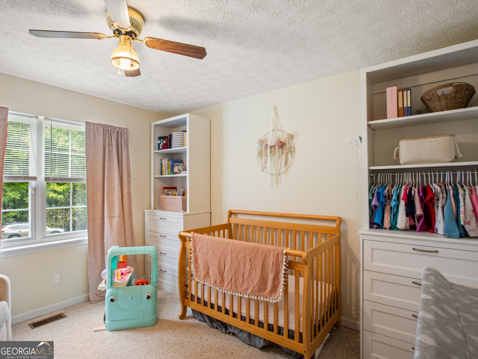 131 Robinhood Drive Cleveland - 23