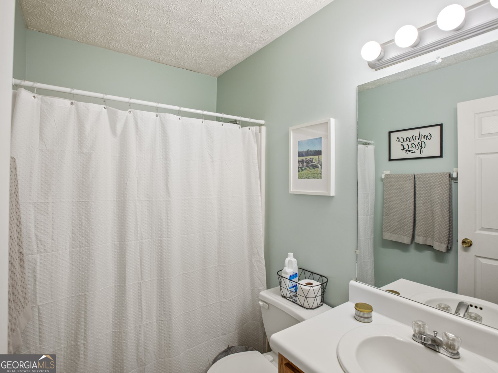 131 Robinhood Drive Cleveland - 26