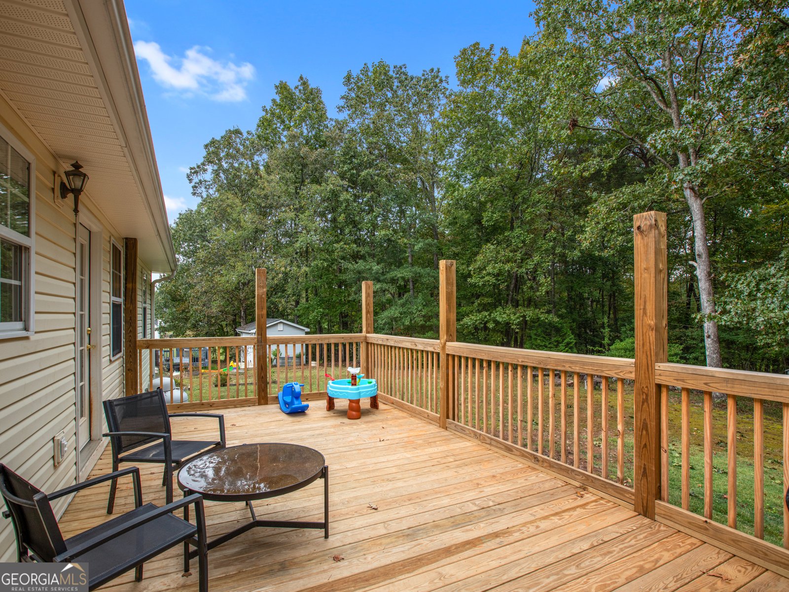 131 Robinhood Drive Cleveland - 28