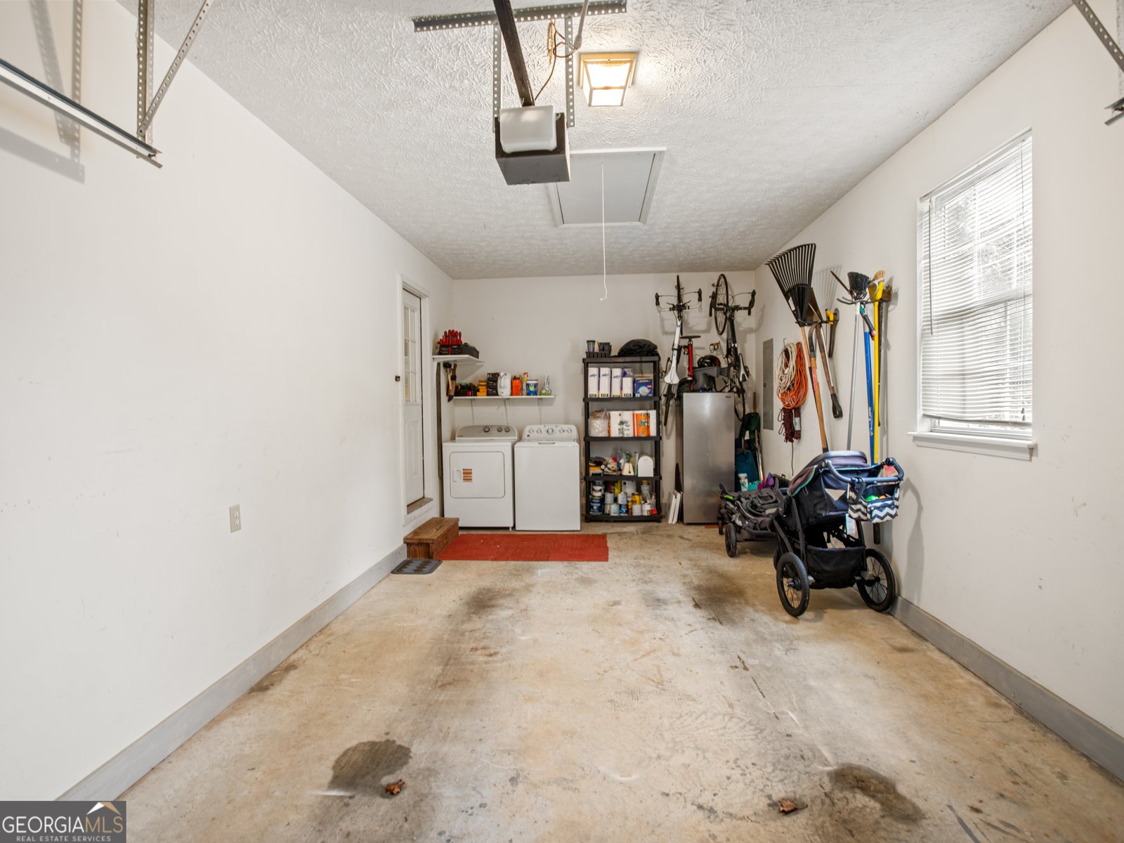 131 Robinhood Drive Cleveland - 29