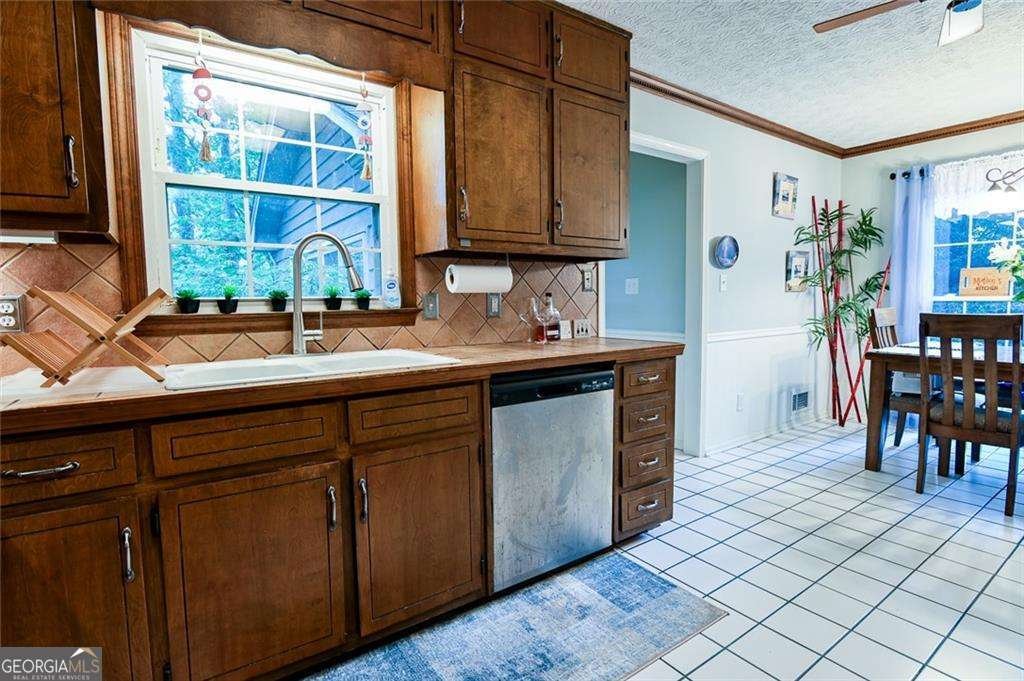 1984 Windburn Court Snellville - 9