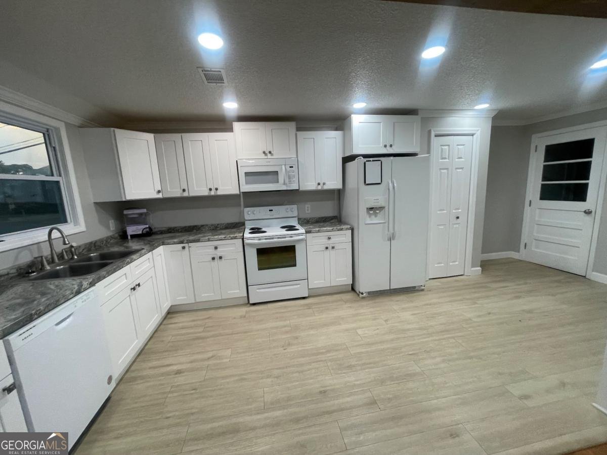 104 Ivey Street Baxley - 3