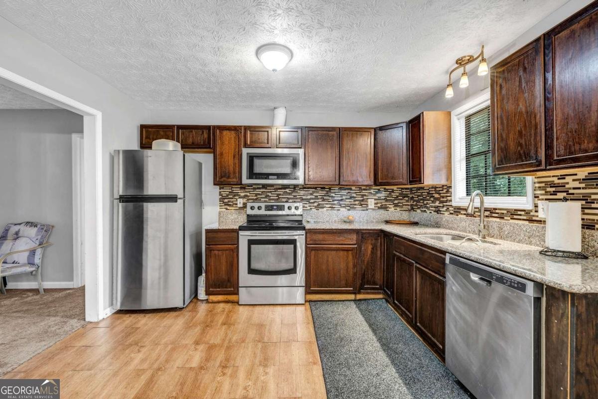 621 Blue Flag Lane Fairburn - 7