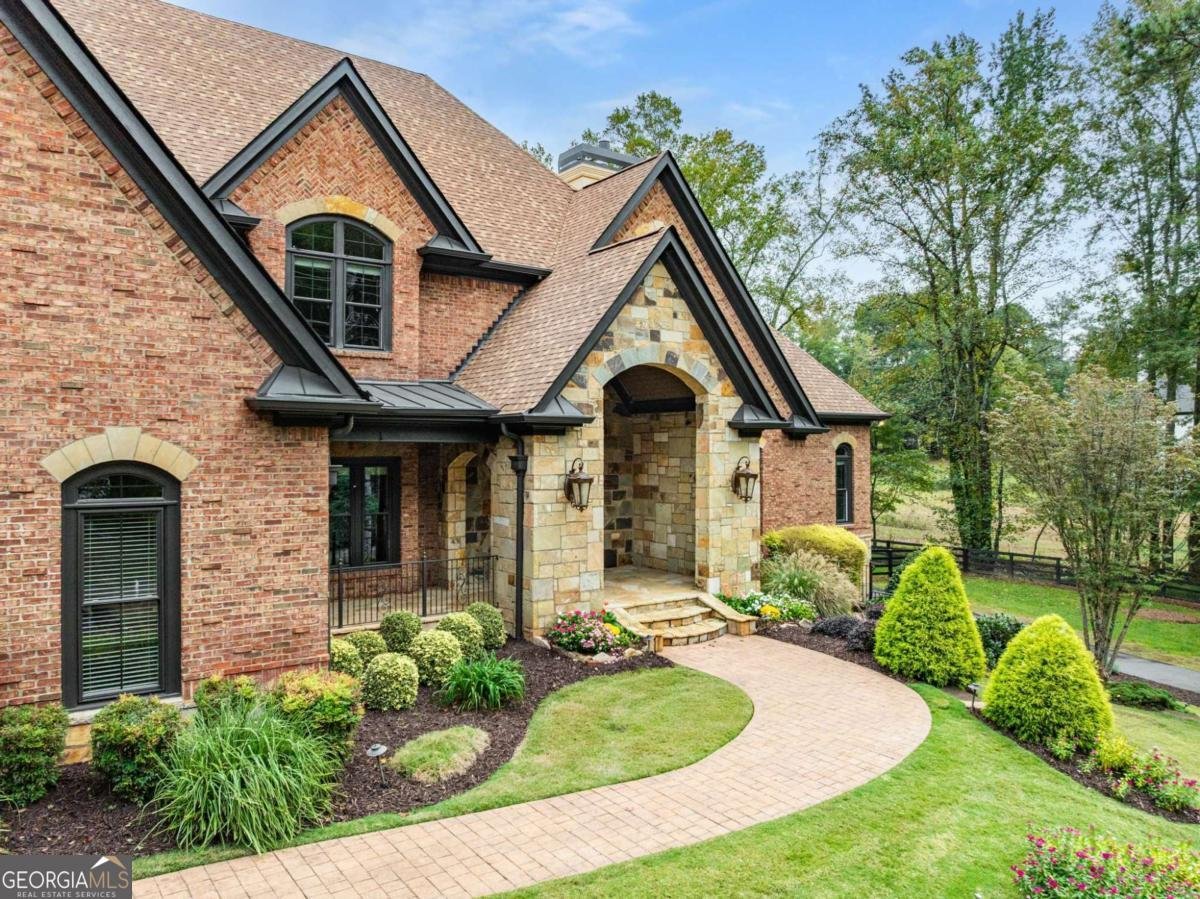 16050 Thompson Road Milton - 15