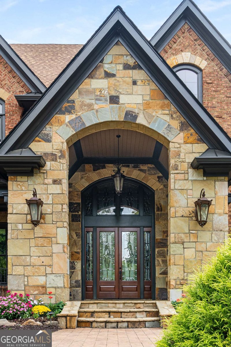 16050 Thompson Road Milton - 16