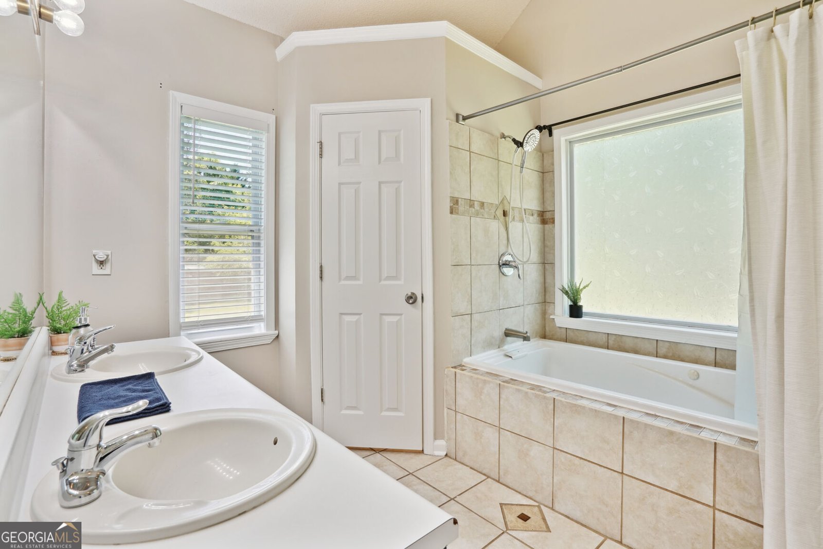 84 Camden Woods Drive Dallas - 11