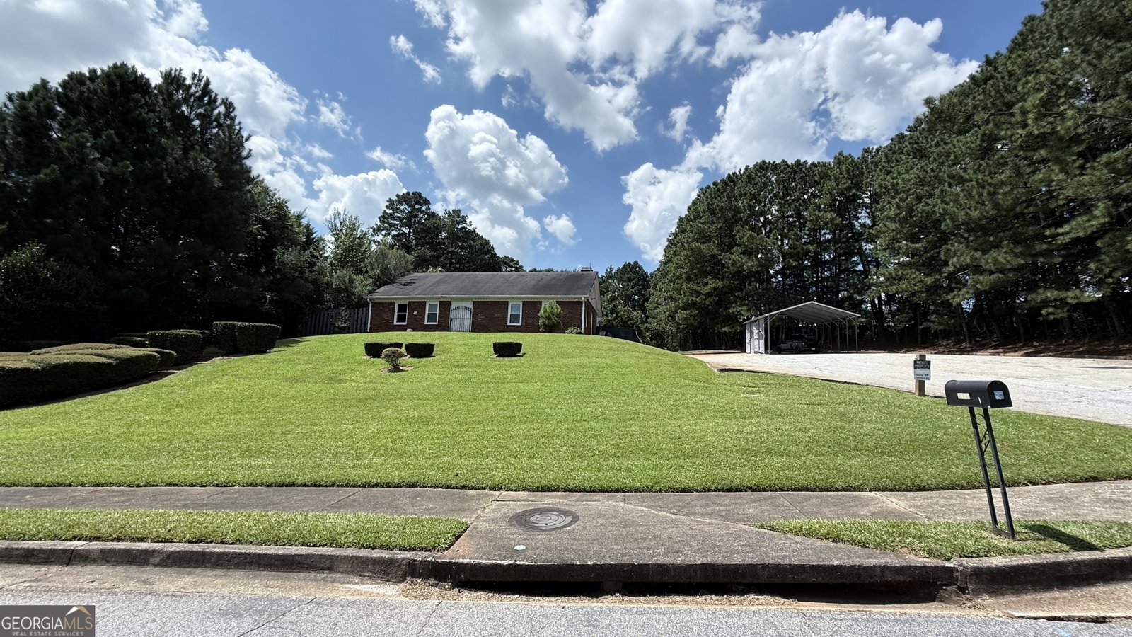 1401 Stone Bridge Lane Conyers - 1