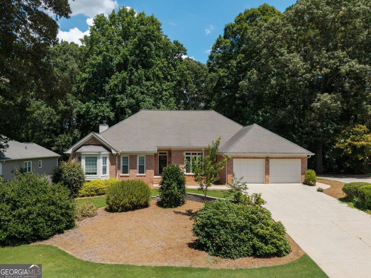 5195 Overbend Trail Suwanee - 1