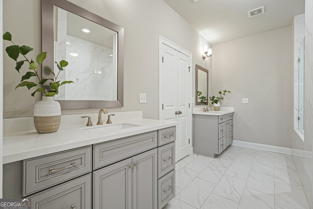 1012 Towneship Way Roswell - 10
