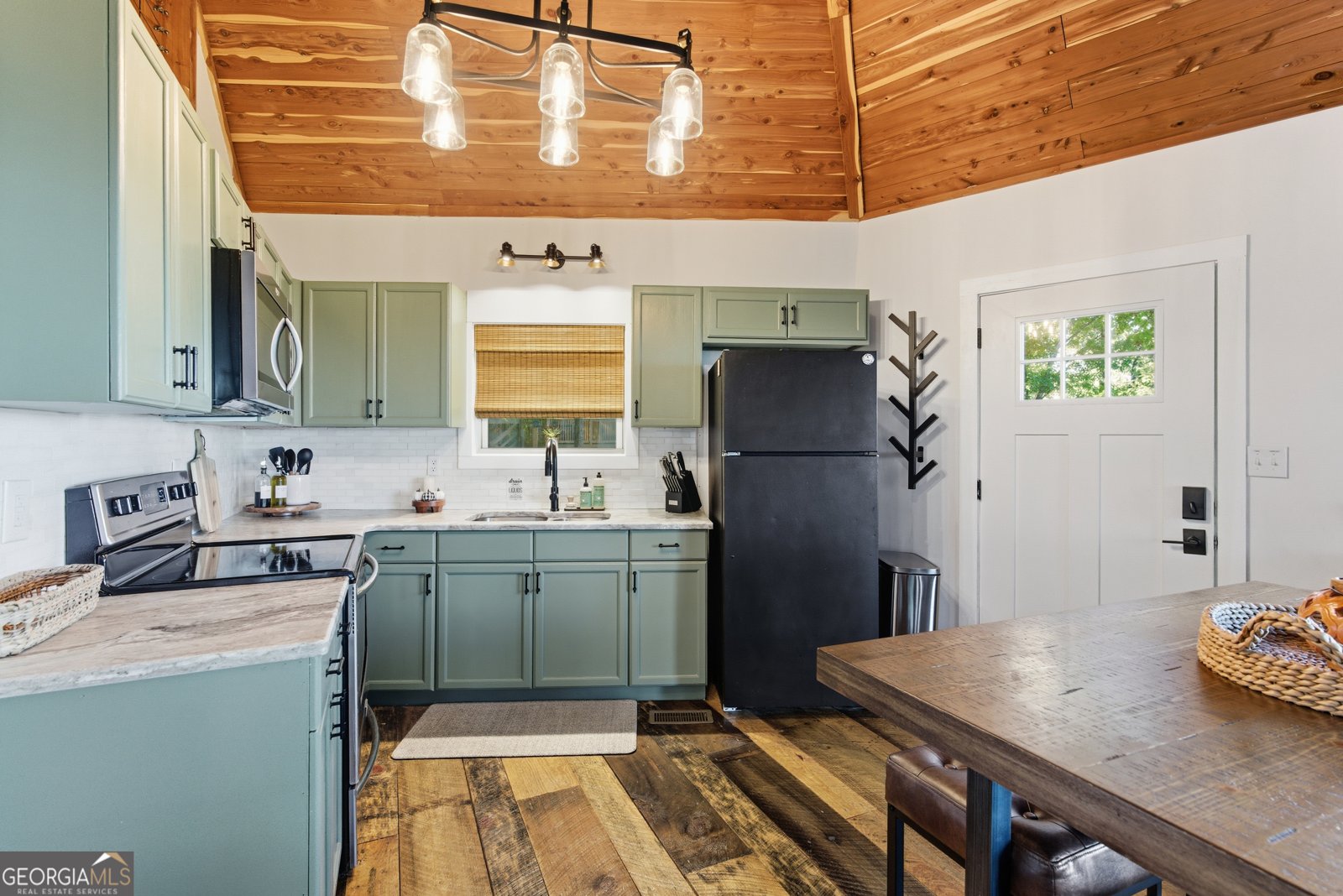 230 Stirratt Road Ranger - 16