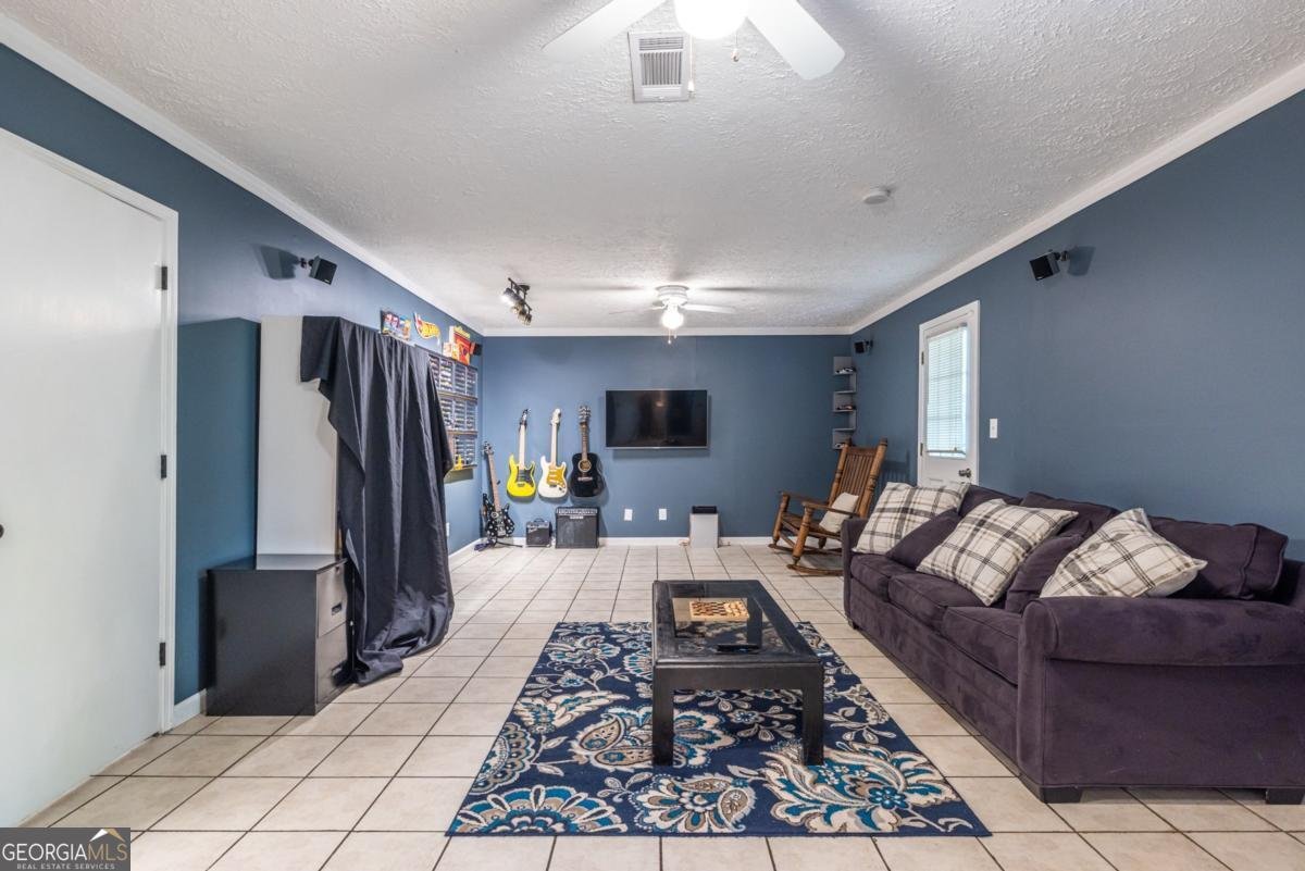 5757 Riverside Drive Sugar Hill - 33