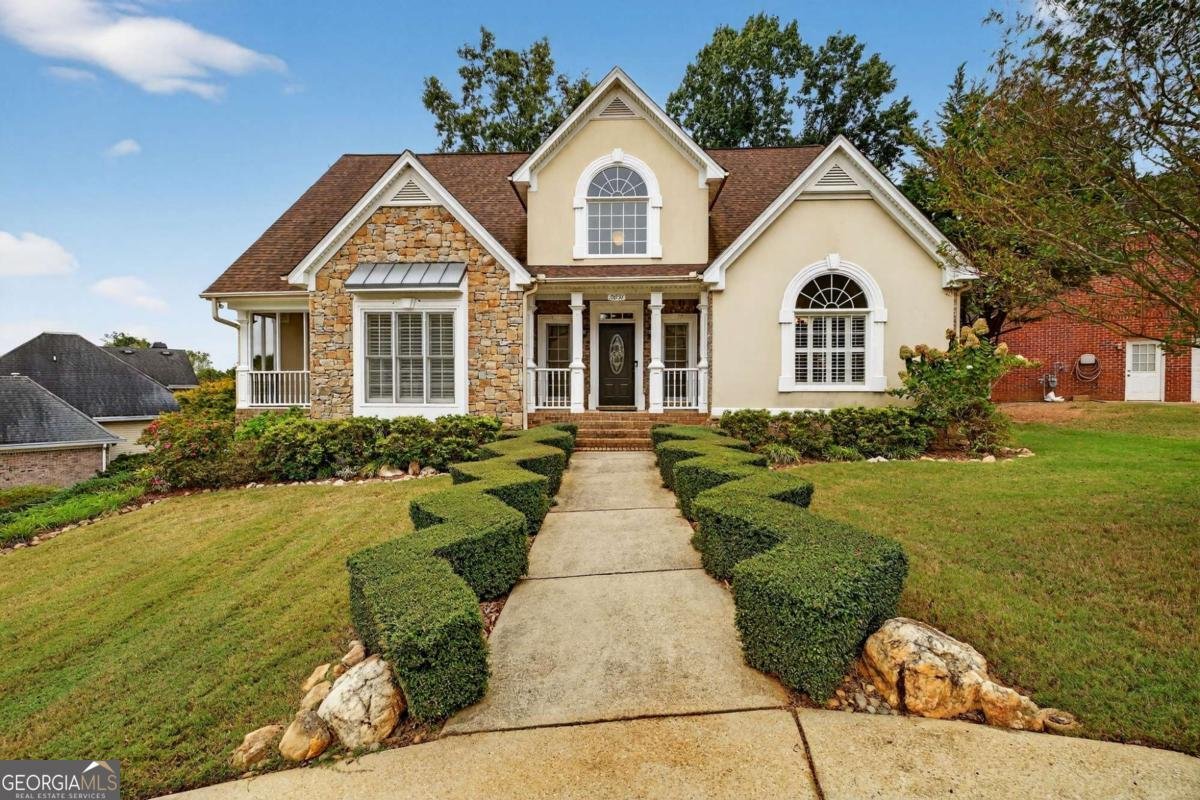 5631 Shamrock Lane Douglasville - 1