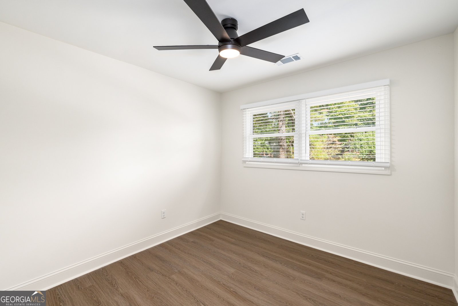 1483 Town Country Drive Atlanta - 18