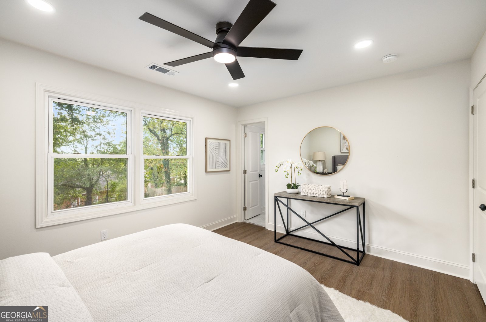 1483 Town Country Drive Atlanta - 23