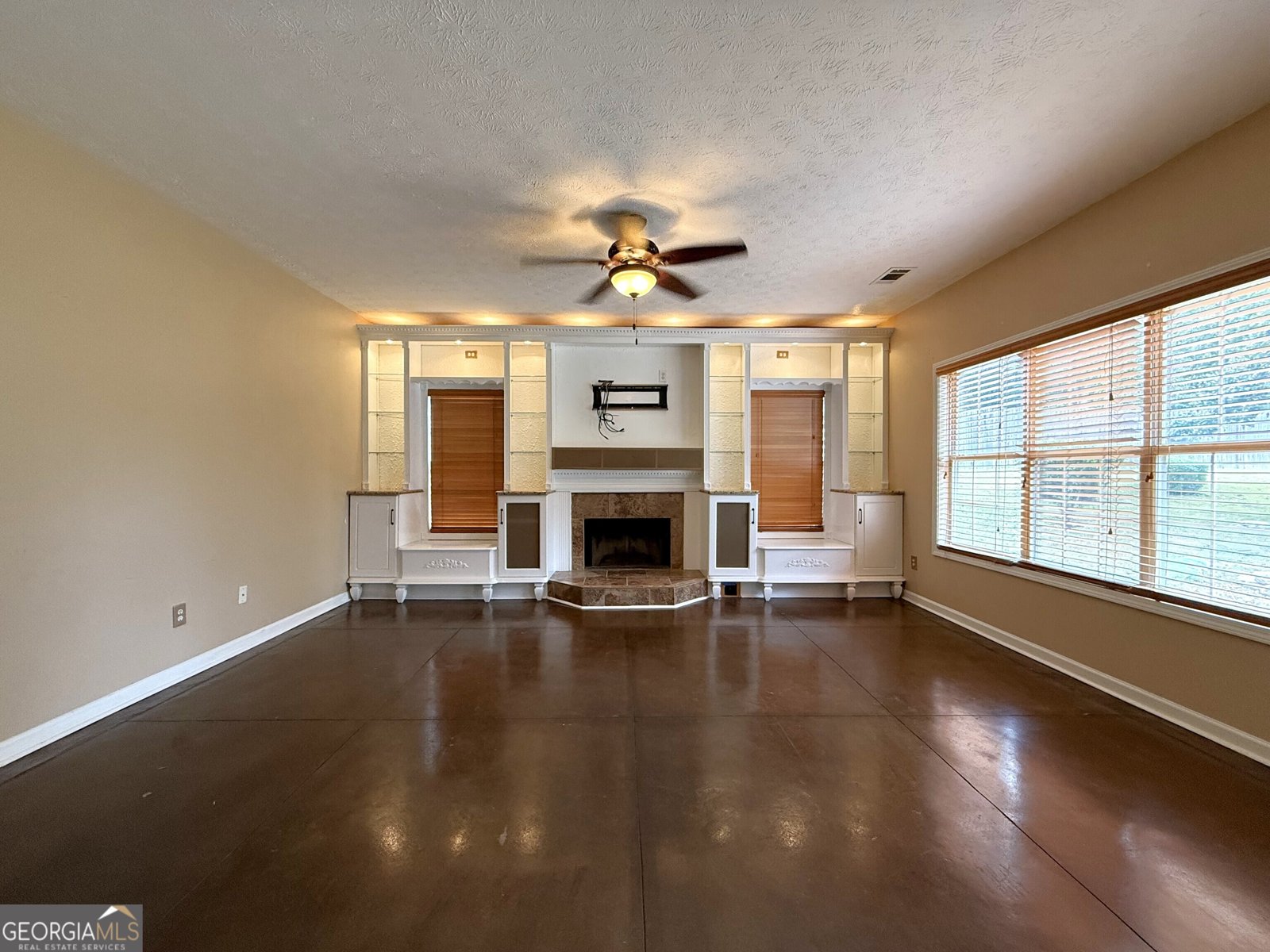 7235 Coral Lake Drive Flowery Branch - 19