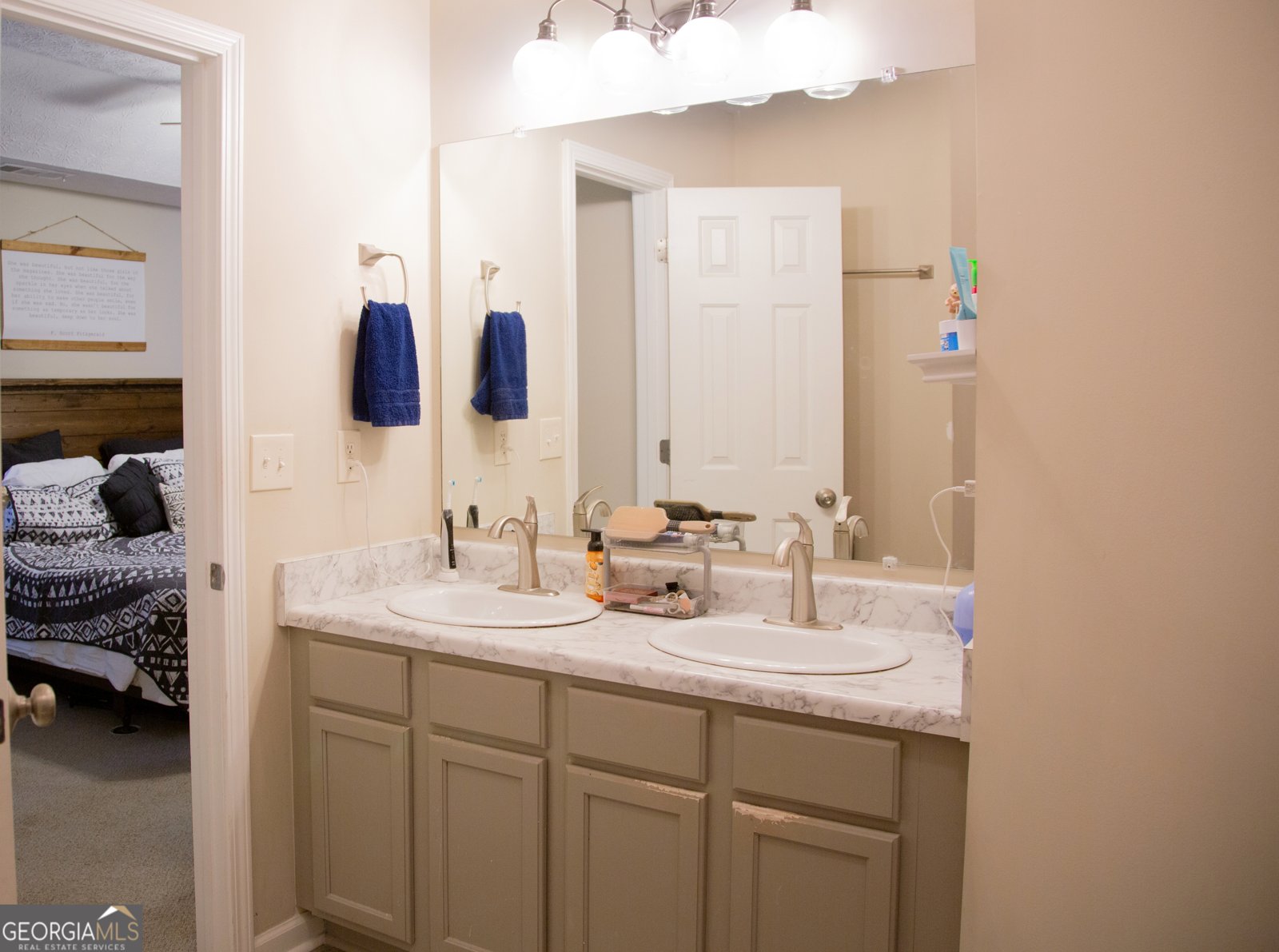 4683 Crawford Oaks Drive Oakwood - 29