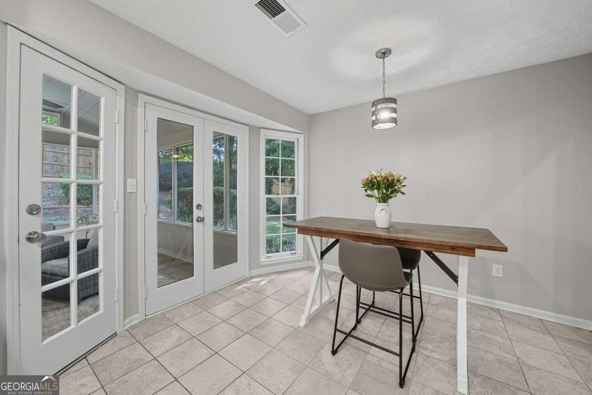 3894 Dollar Circle Suwanee - 12