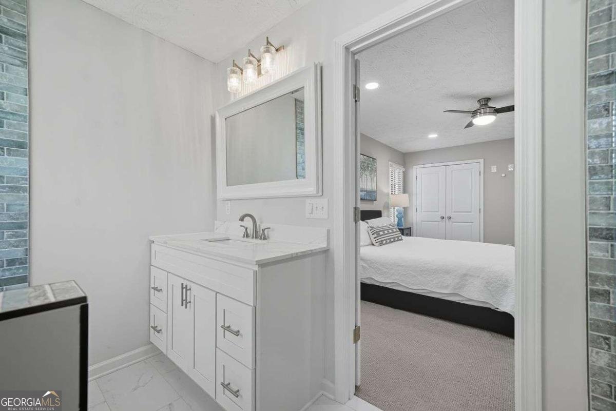 3894 Dollar Circle Suwanee - 24