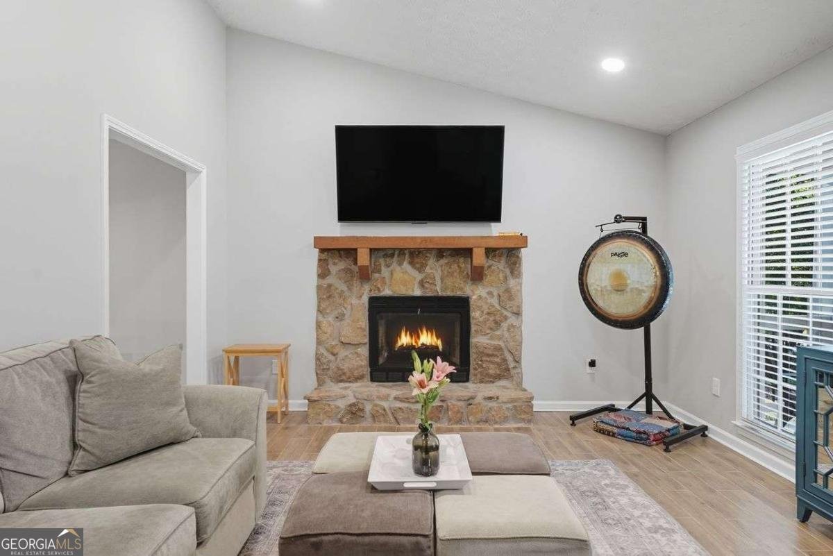 3894 Dollar Circle Suwanee - 6